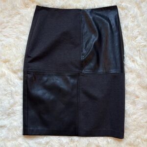 Ivanka Trump Faux Leather Colorblock Mini Skirt Size 8 Black/Gray Skirt